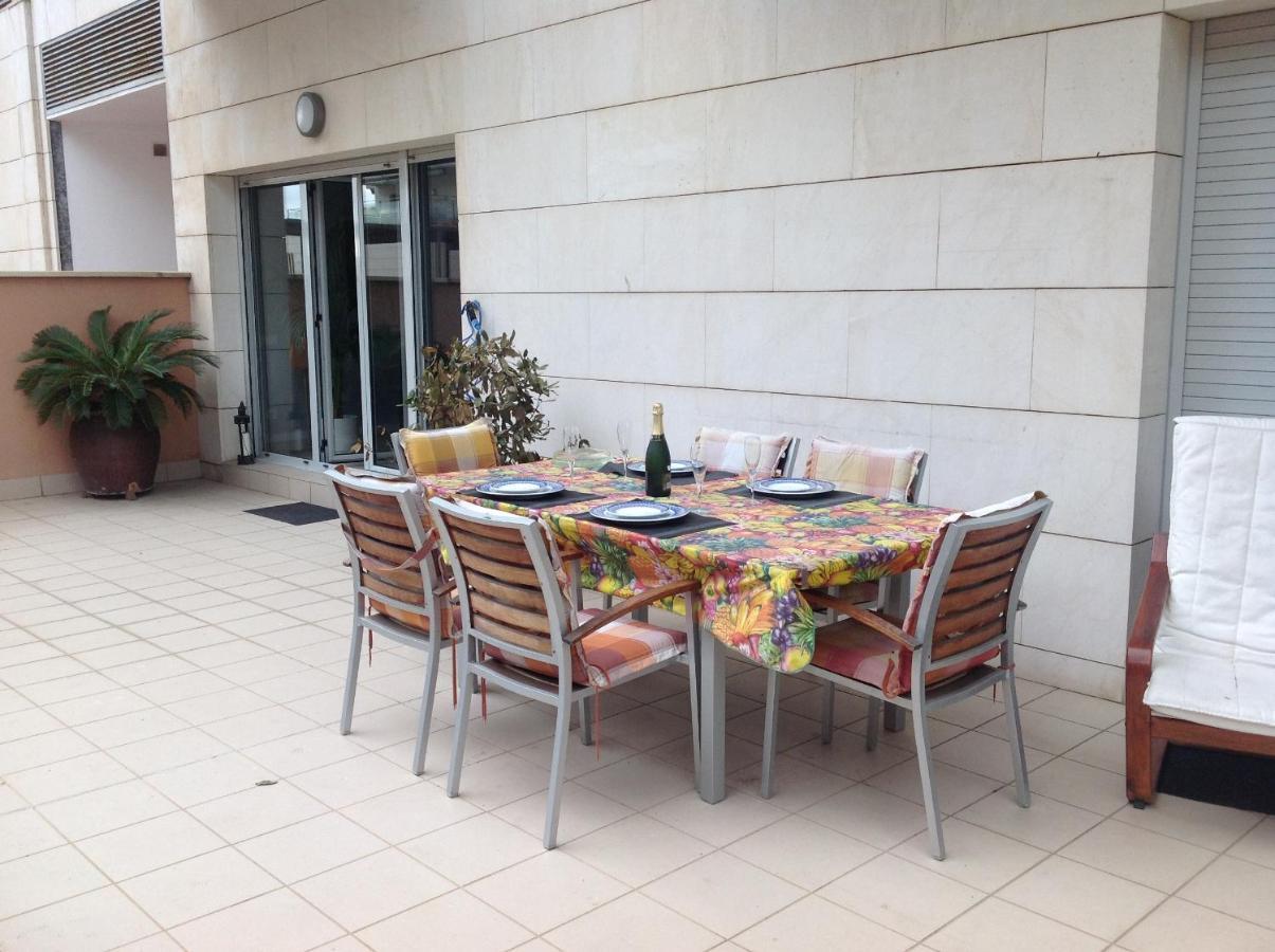 Badalona Beach Apartment Luaran gambar