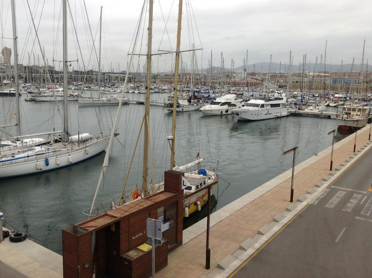 Badalona Beach Apartment Luaran gambar