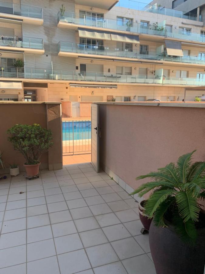 Badalona Beach Apartment Luaran gambar