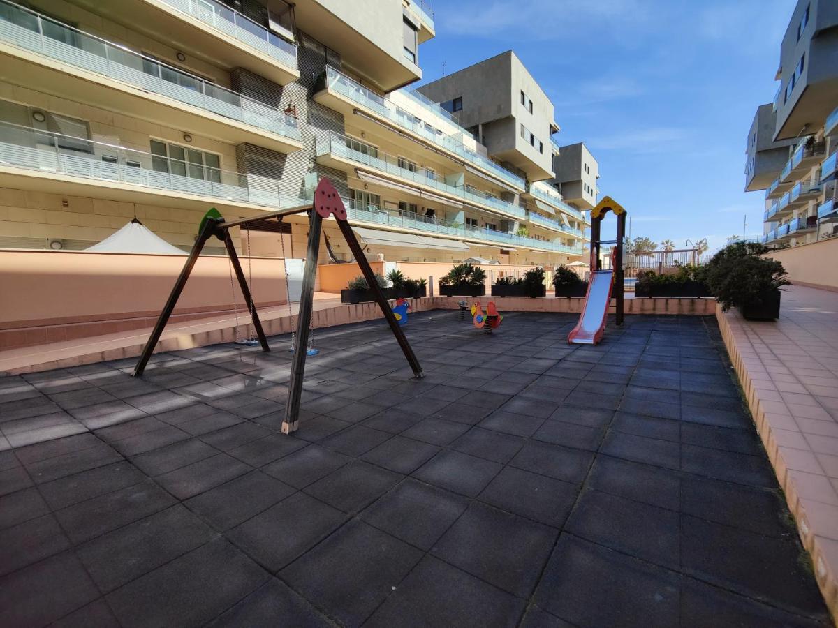 Badalona Beach Apartment Luaran gambar